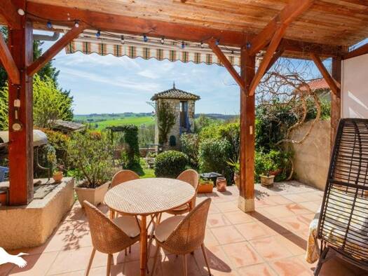 Maison à vendre 230 000 € 3 pièces 2 chambres 93 m² 140 m² de terrain La Sauvetat 32500