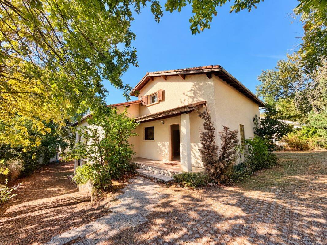 Maison 7 pièces 169 m² · à Saint-Aubin-de-Médoc · 169 m² · 439 000 €