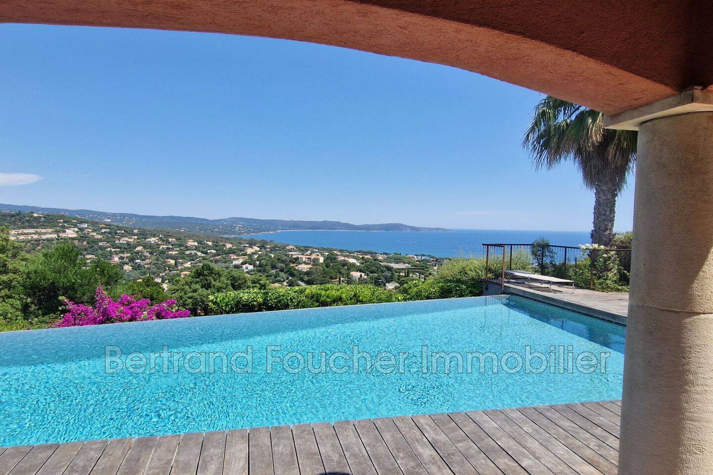 Maison 5 pièces 140 m² · à Cavalaire-sur-Mer · 140 m² · 1 725 000 €