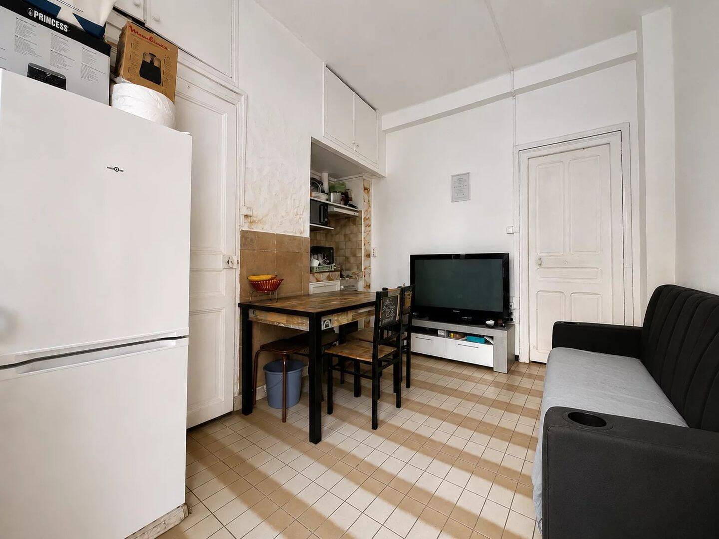 Appartement 2 pièces 23 m² · à Marseille 3ème Arrondissement · 23 m² · 35 000 €