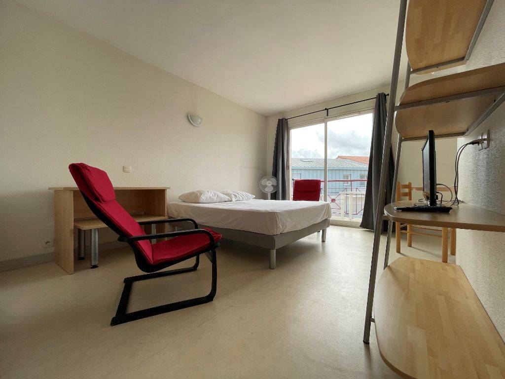 Appartement 1 pièce 24 m² · à Rochefort · 23,6 m² · 515 €/mois