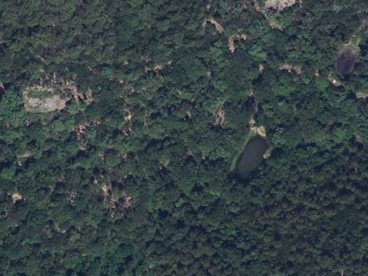 Terrain à vendre 405 000 € 830 000 m² de terrain Collobrières 83610