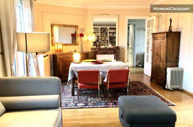 Appartement 2 pièces 63 m² · à Paris 18ème Arrondissement · 63 m² · 2 275 €/mois