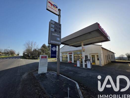 Parking à vendre 129 000 € Cronat 71140