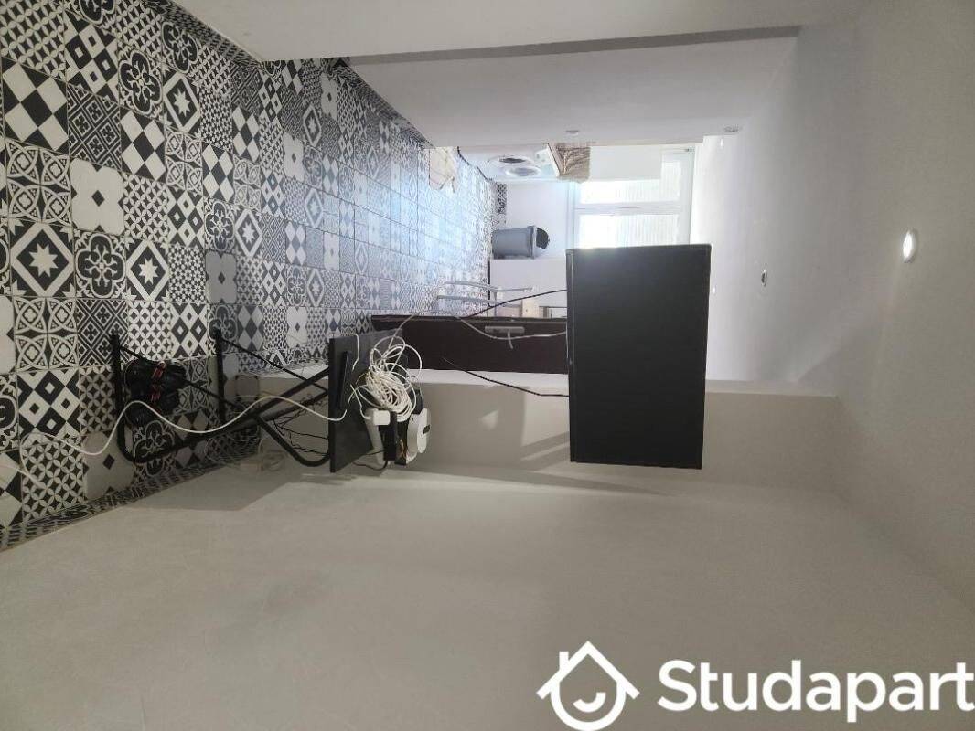 1 pièce 11 m² · à Rezé · 11 m² · 425 €