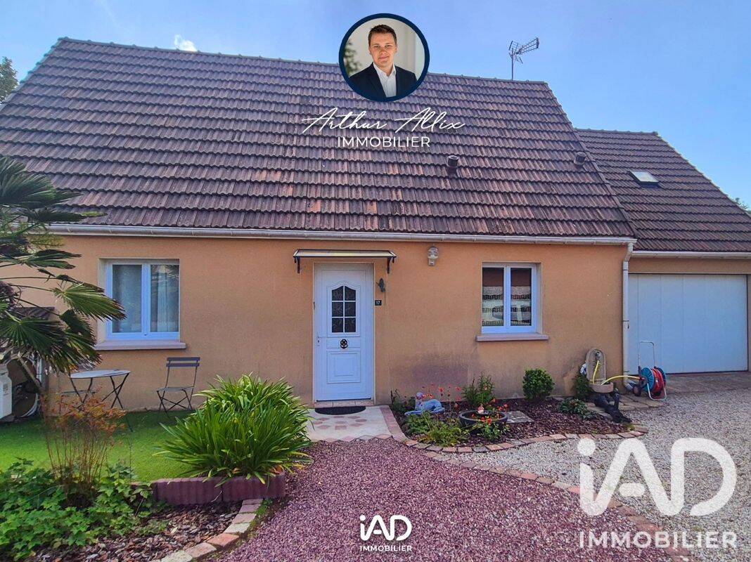 Maison 5 pièces 110 m² · à Saint-Germain-sur-Ay · 110 m² · 259 000 €