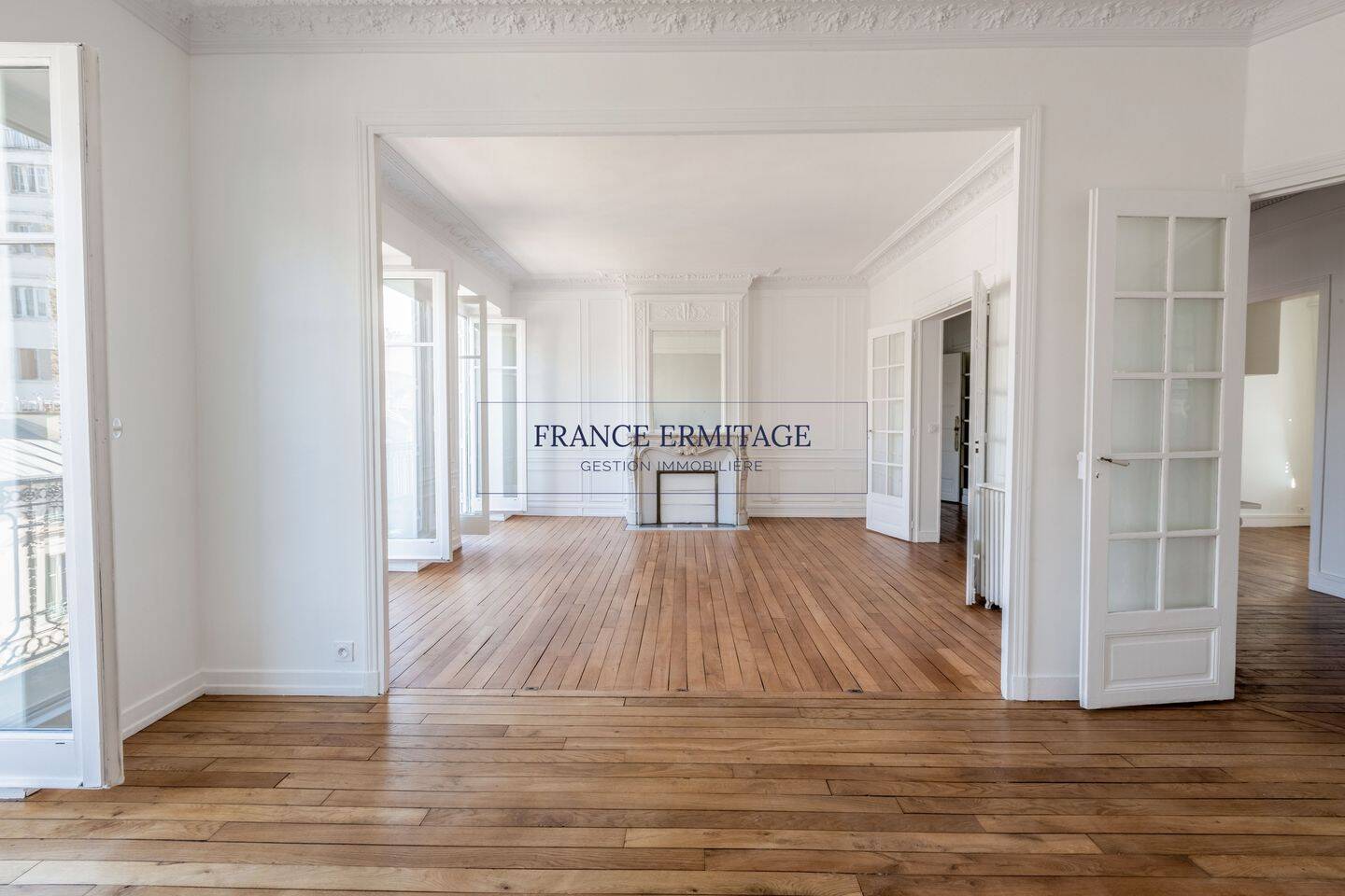 Appartement 4 pièces 114 m² · à Neuilly-sur-Seine · 114 m² · 3 950 €/mois