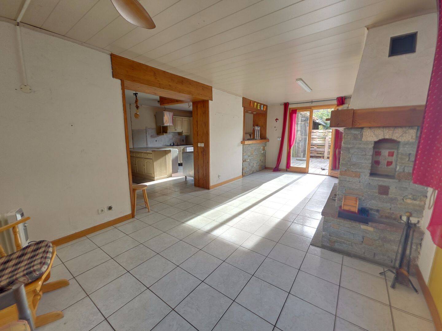 Maison 9 pièces 177 m² · à La Léchère · 177 m² · 241 000 €