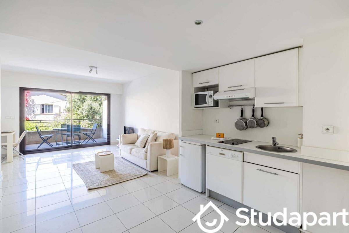 Appartement 1 pièce 50 m² · à Cannes · 50 m² · 1 400 €/mois