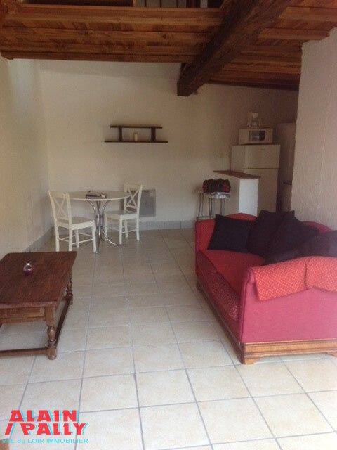 Maison 2 pièces 32 m² · à Châteaudun · 31,7 m² · 515 €
