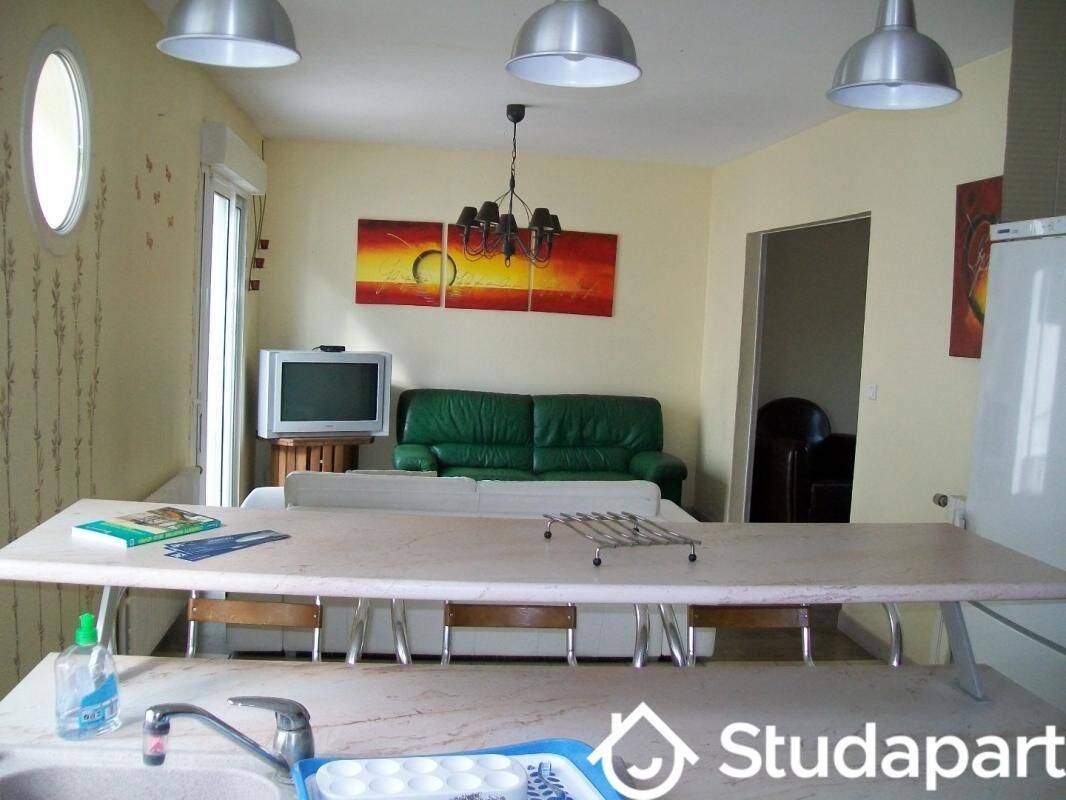 Maison 4 pièces 75 m² · à La Rochelle · 75 m² · 1 452 €