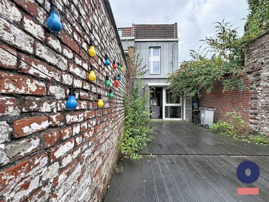 Maison à vendre 169 900 € 5 pièces 3 chambres 86,4 m² 141 m² de terrain Centre Ville-Fin de la Guerre Tourcoing 59200