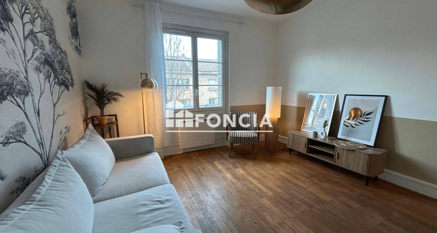 Appartement 2 pièces 48 m² · à Givors · 48,2 m² · 660 €
