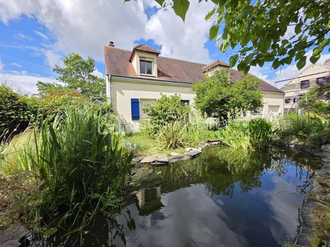 Maison 7 pièces 160 m² · à Germigny-des-Prés · 160 m² · 295 000 €