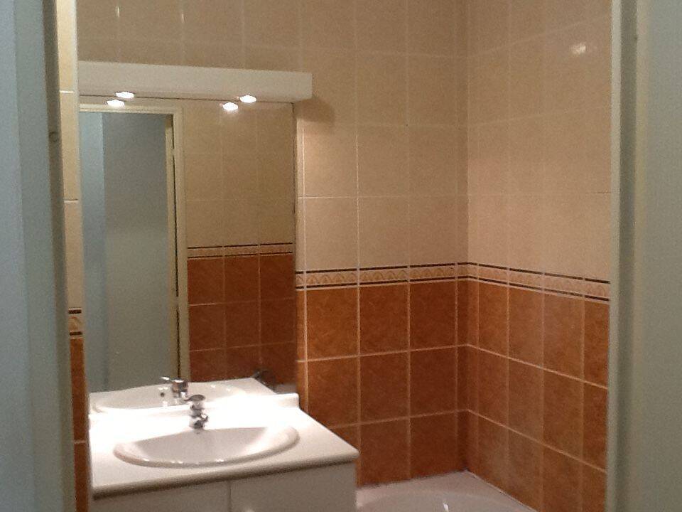 Appartement 3 pièces 67 m² · à Lyon 8ème Arrondissement · 67 m² · 890 €