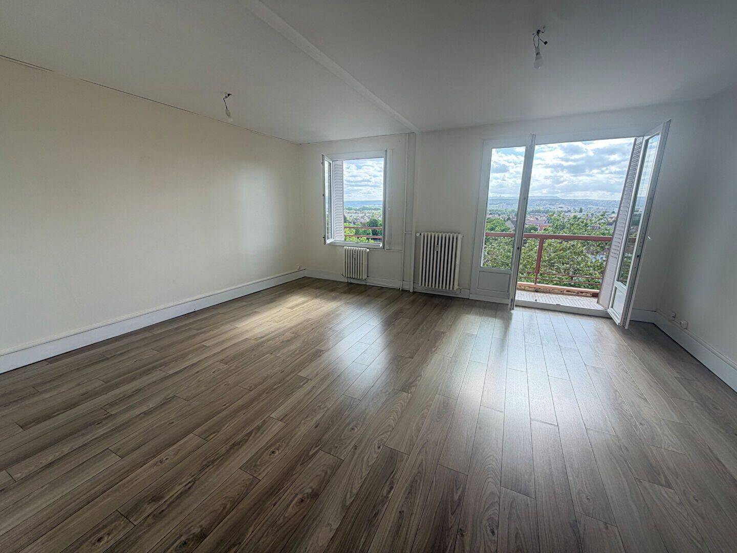 Appartement 2 pièces 49 m² · à Dijon · 49 m² · 690 €