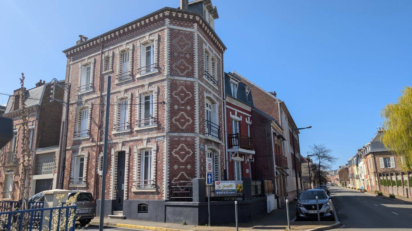 Maison 10 pièces 155 m² · à Mers-les-Bains · 155 m² · 308 000 €