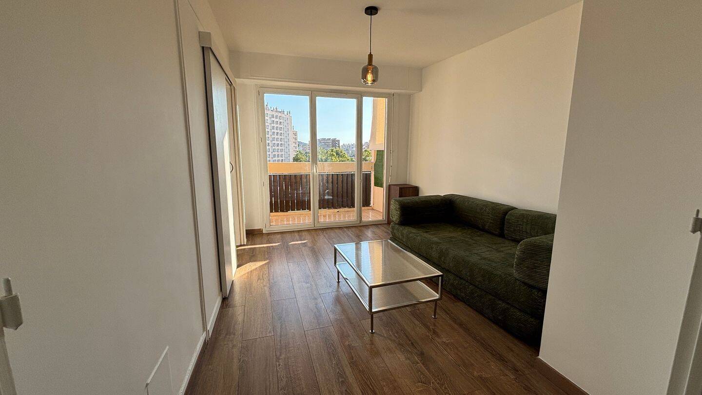 Appartement 3 pièces 47 m² · à Marseille 5ème Arrondissement · 47 m² · 1 060 €