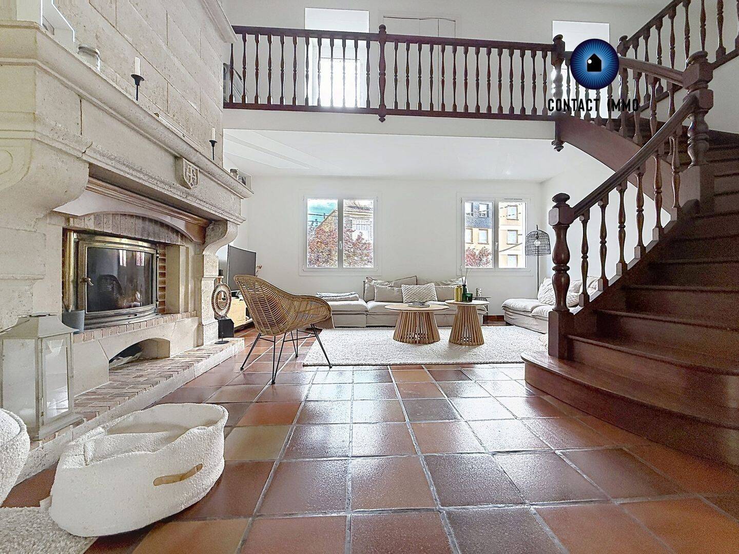 Maison 9 pièces 349 m² · à Brive-la-Gaillarde · 348,7 m² · 450 500 €