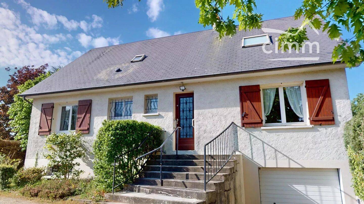 Maison 7 pièces 152 m² · à Saint-Cyr-en-Val · 152 m² · 316 000 €