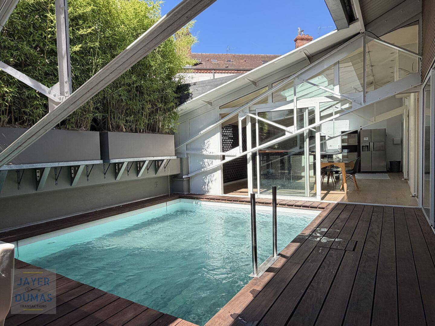 Maison 11 pièces 410 m² · à Chalon-sur-Saône · 410 m² · 649 000 €