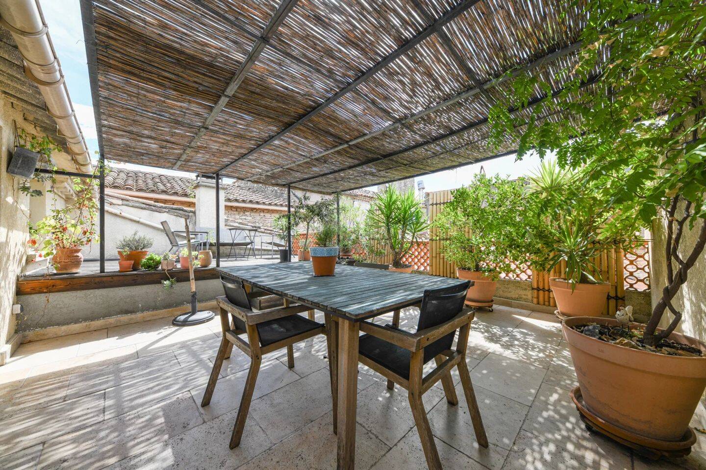 Maison 7 pièces 182 m² · à Uzès · 182,2 m² · 295 000 €