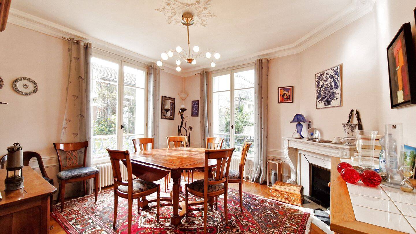 Maison 8 pièces 236 m² · à Villebon-sur-Yvette · 236 m² · 986 000 €