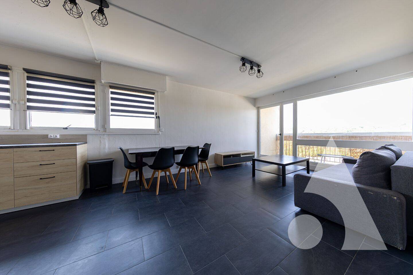 Appartement 3 pièces 58 m² · à Épinay-sous-Sénart · 57,7 m² · 950 €