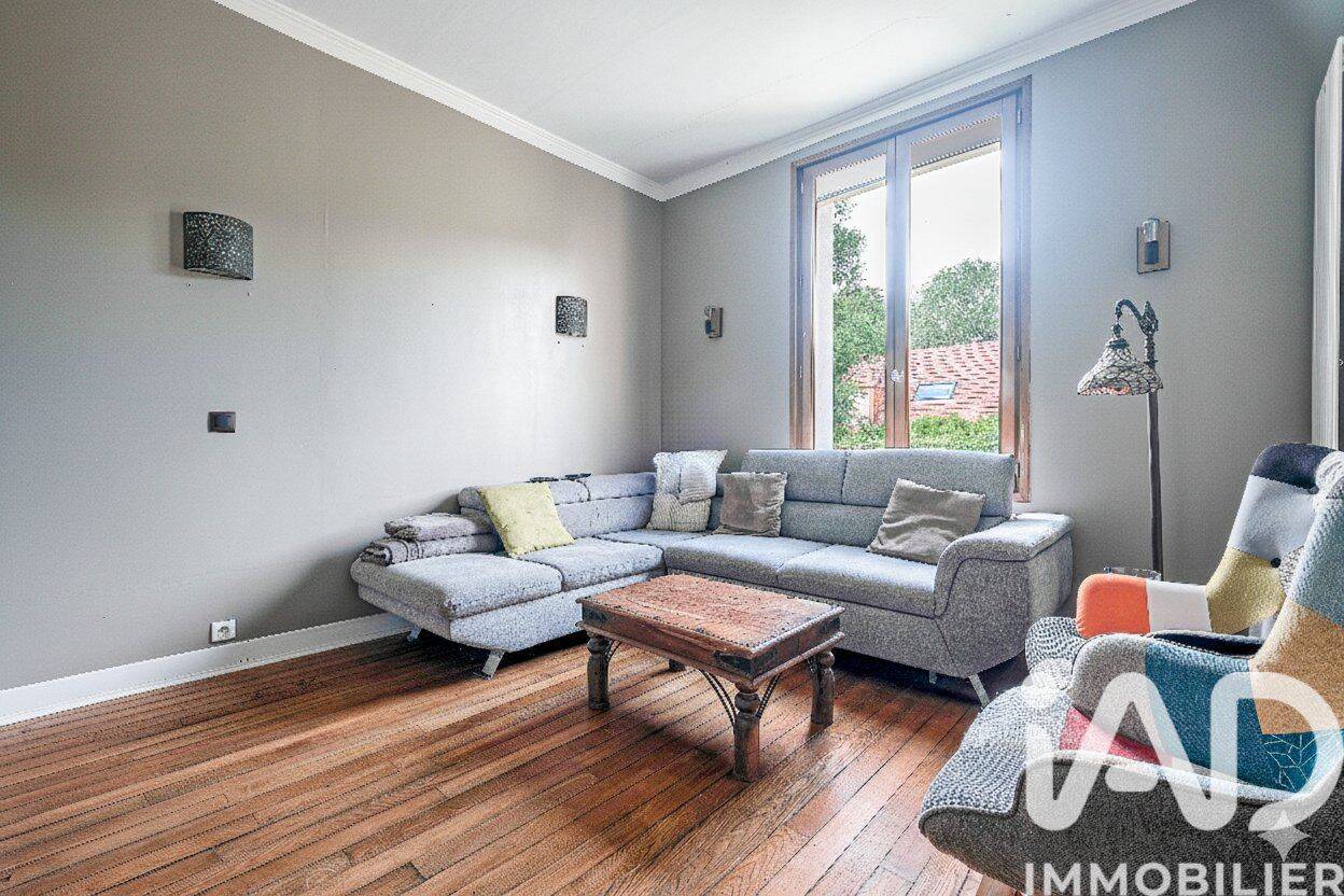 Maison 8 pièces 142 m² · à Montévrain · 142 m² · 529 000 €