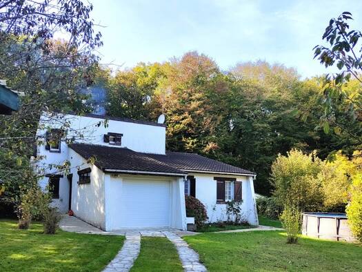 Maison à vendre 187 000 € 5 pièces 4 chambres 140 m² 2 726 m² de terrain Chuelles 45220