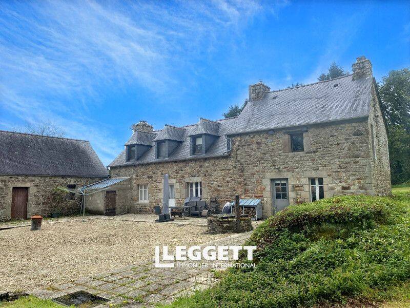 Maison 5 pièces 150 m² · à Plusquellec · 150 m² · 214 000 €