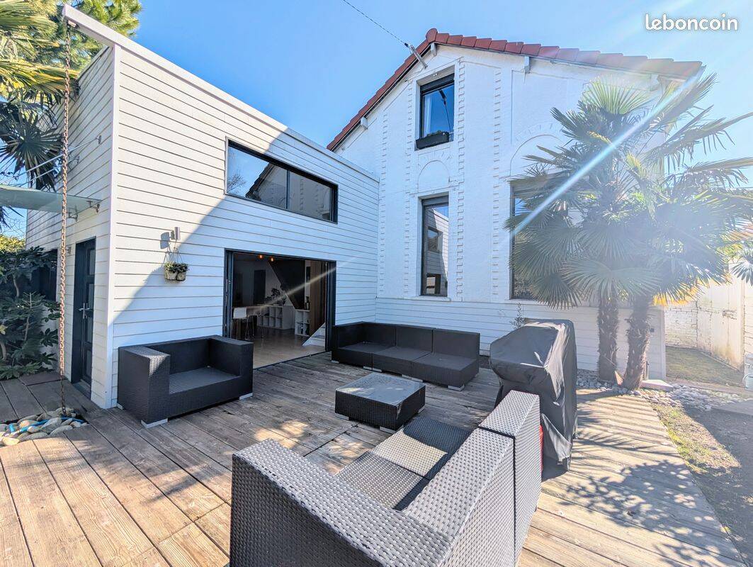 Maison 5 pièces 151 m² · à Deuil-la-Barre · 151 m² · 2 500 €/mois