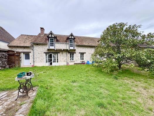 Ferme à vendre 365 000 € 7 pièces 4 chambres 300 m² Lommoye 78270