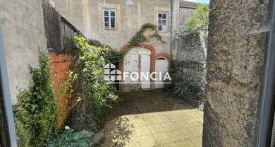 Maison à vendre 122 000 € 6 pièces 4 chambres 100,7 m² 125 m² de terrain Fresnay-sur-Sarthe 72130