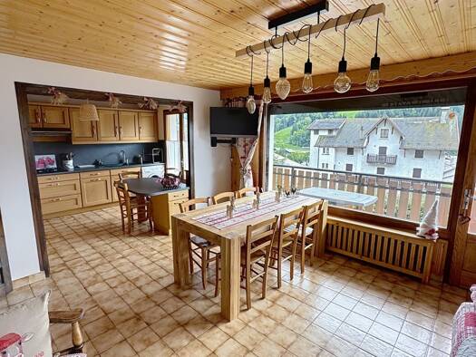 Appartement à vendre 687 000 € 4 pièces 3 chambres 83 m² Étage 1/3 Le Grand-Bornand 74450