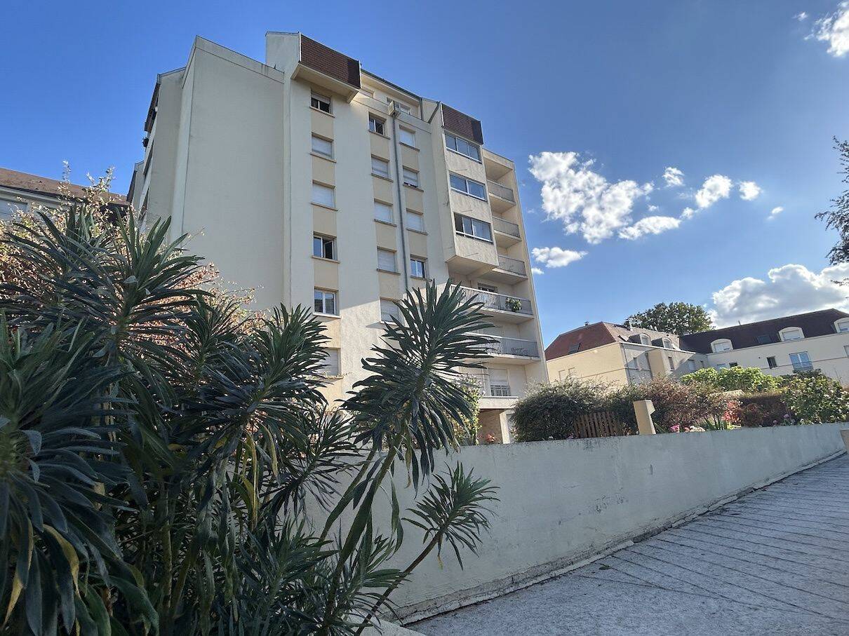 Appartement 3 pièces 77 m² · à Troyes · 76,7 m² · 710 €/mois