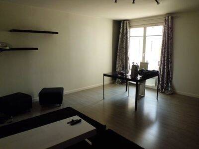 Appartement 2 pièces 48 m² · à Lille · 47,9 m² · 757 €
