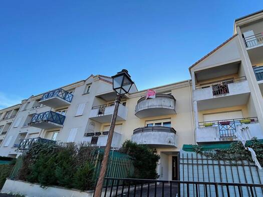 Duplex à louer 690 € 1 pièce 26 m² Étage 2/2 Centre Ville Saint-Brice-sous-Forêt 95350