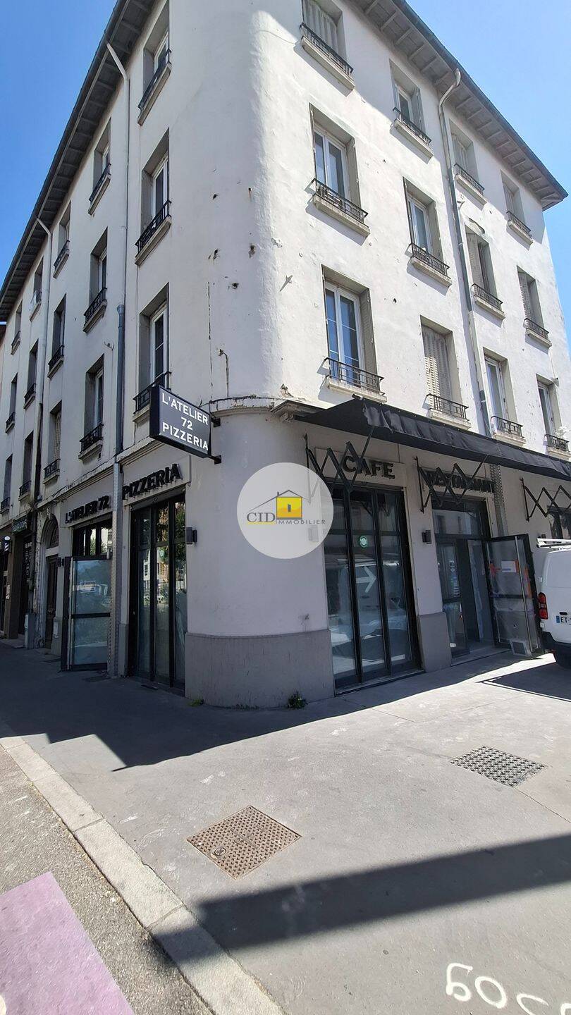 Appartement 1 pièce 29 m² · à Lyon 8ème Arrondissement · 29,3 m² · 110 000 €