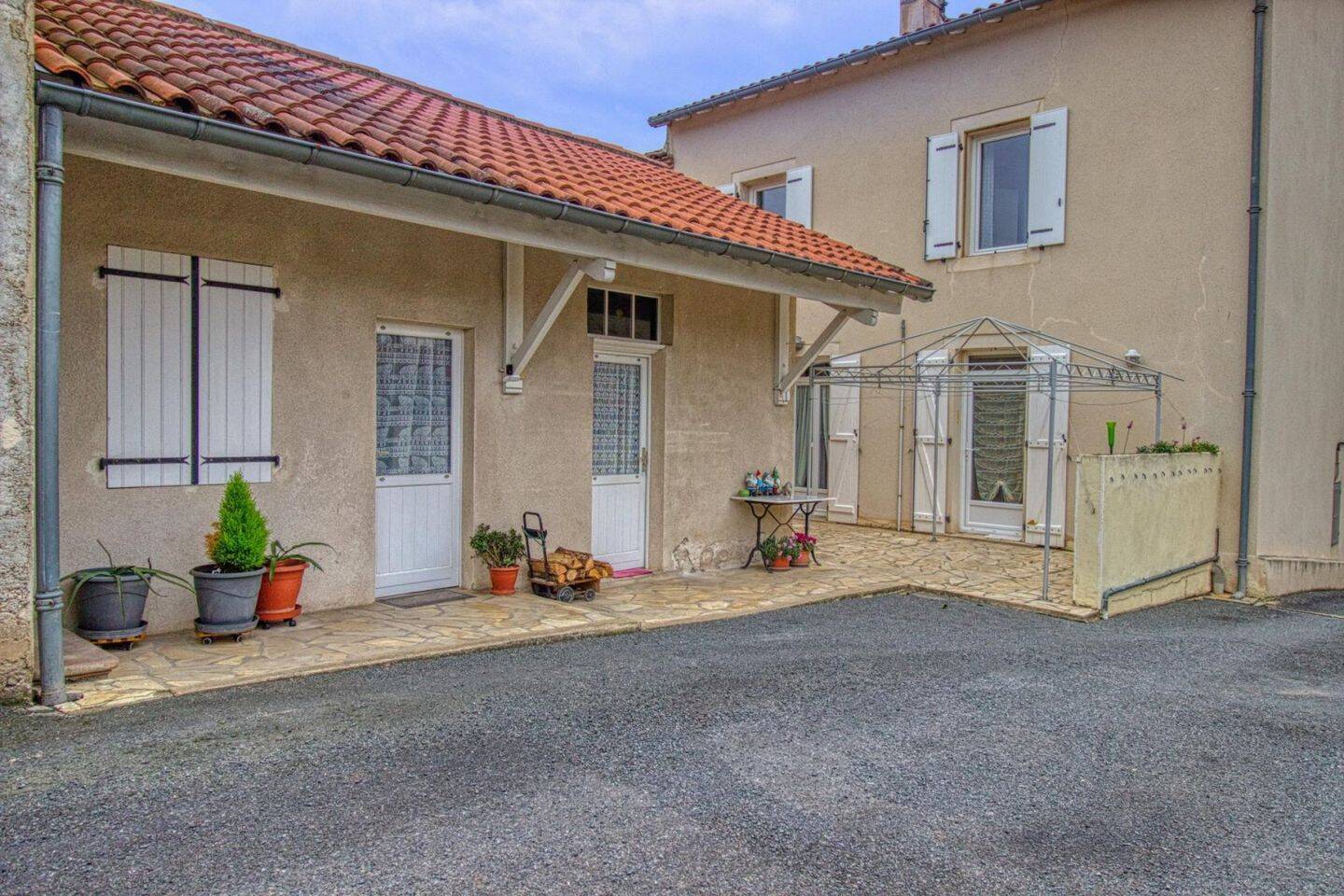 Maison 4 pièces 118 m² · à Saint-Juéry · 118 m² · 245 000 €