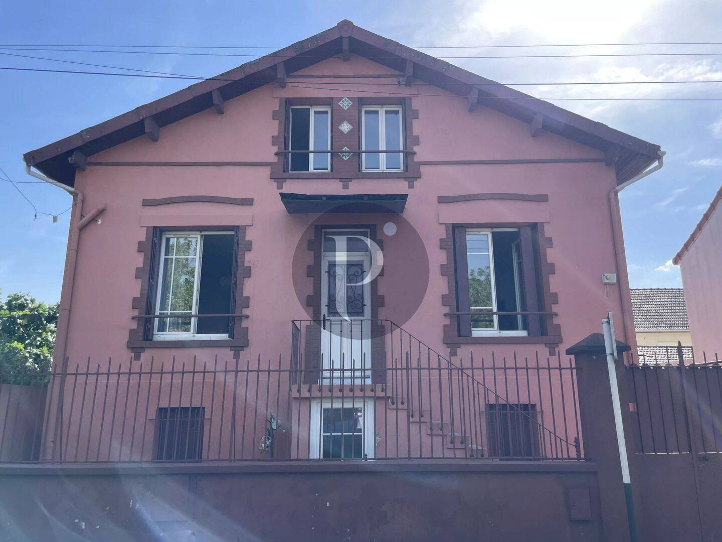 Maison 8 pièces 190 m² · à Romainville · 190 m² · 475 000 €