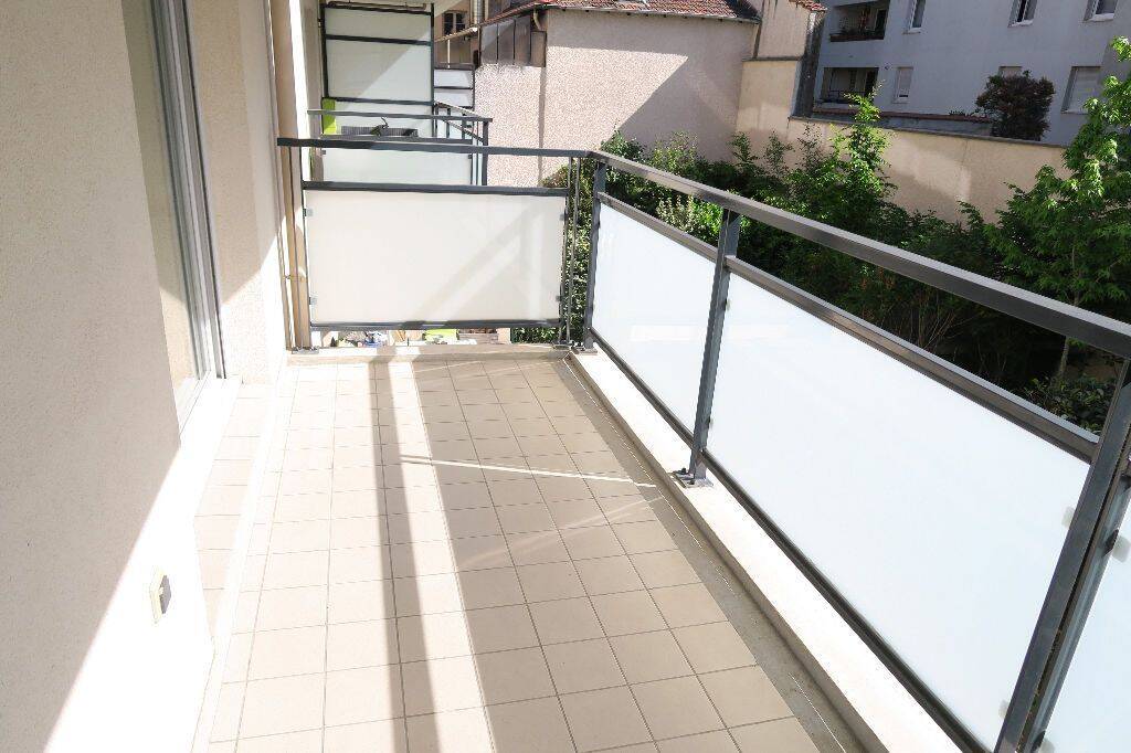 Appartement 1 pièce 24 m² · à Villeurbanne · 23,7 m² · 616 €