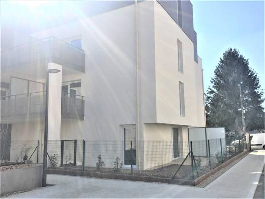 Appartement à louer 976 € 4 pièces 3 chambres 88 m² 3ème étage Saint Symphorien Tours 37100