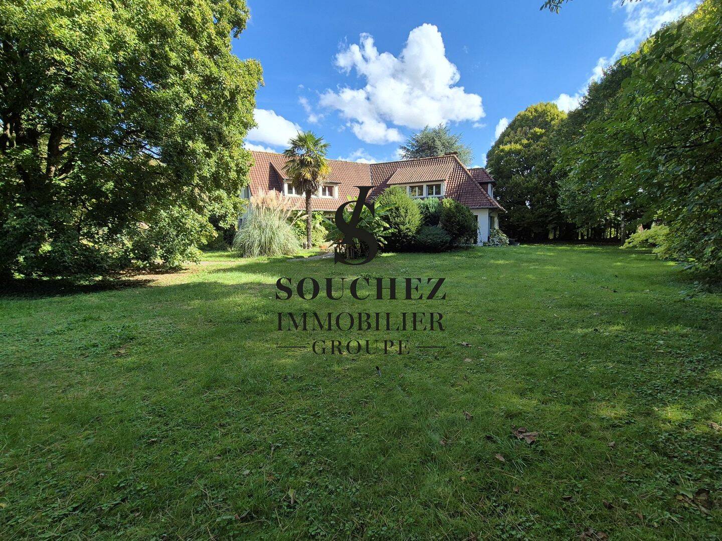 Maison 11 pièces 272 m² · à Souchez · 272 m² · 735 000 €