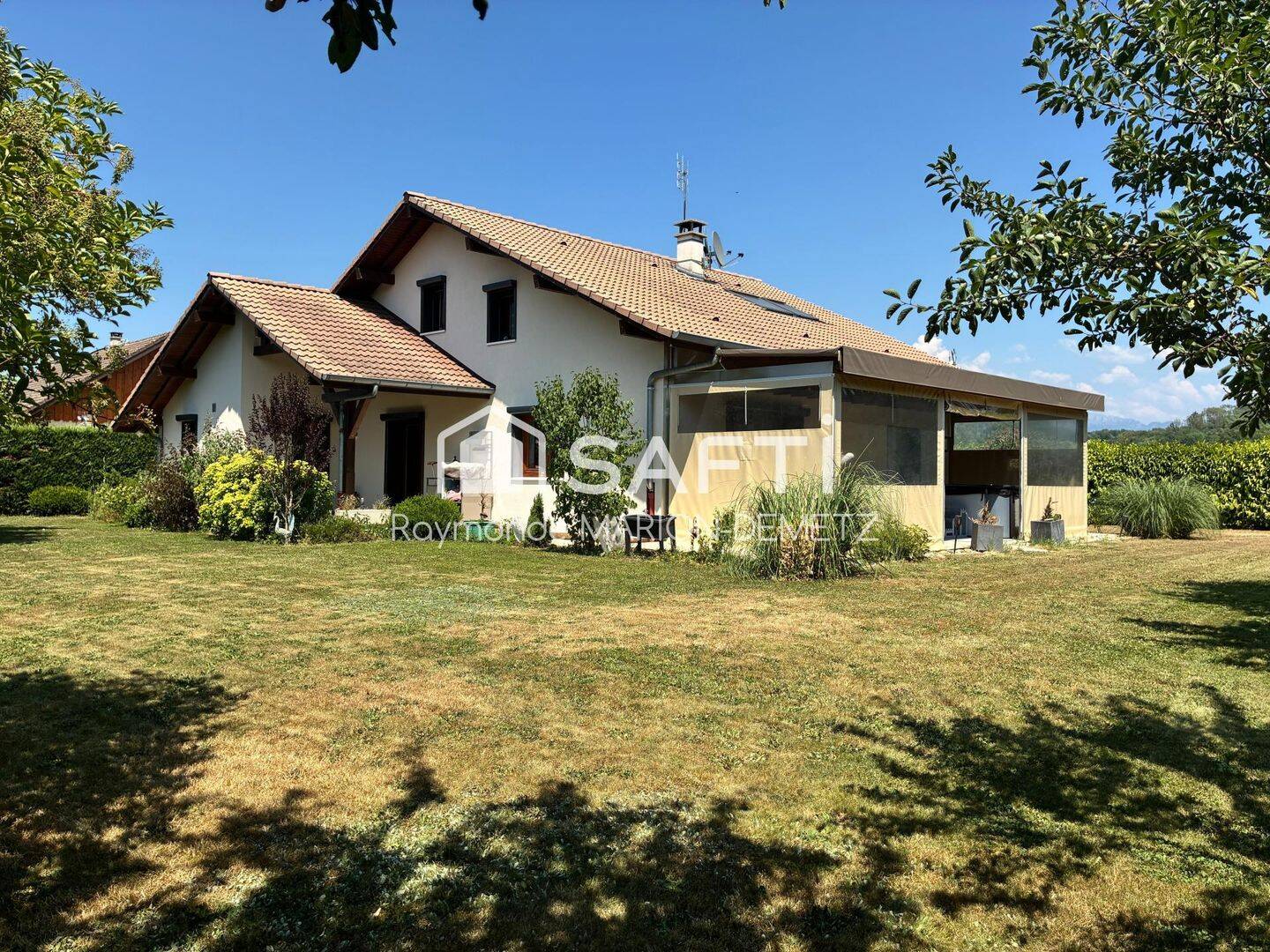 Maison 6 pièces 155 m² · à Hauteville-sur-Fier · 155 m² · 550 000 €