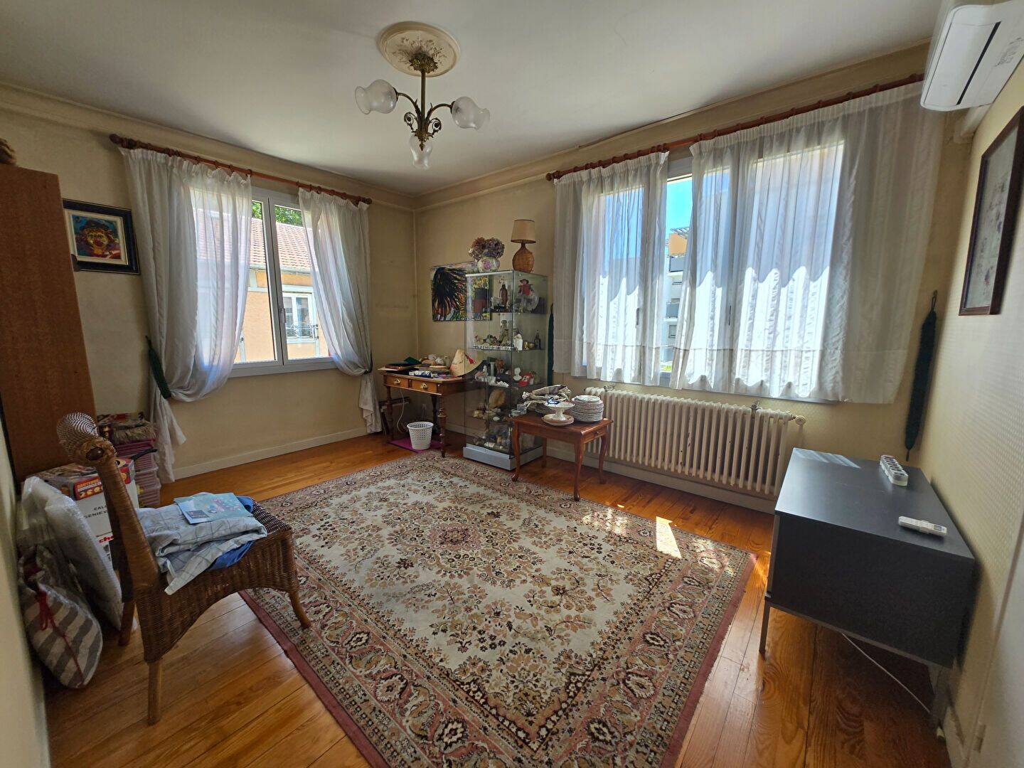 Maison 5 pièces 184 m² · à Rive-de-Gier · 184 m² · 249 000 €