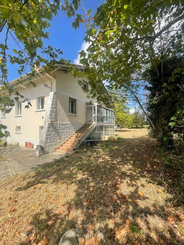 Maison 6 pièces 156 m² · à Barcelonne-du-Gers · 156 m² · 124 000 €
