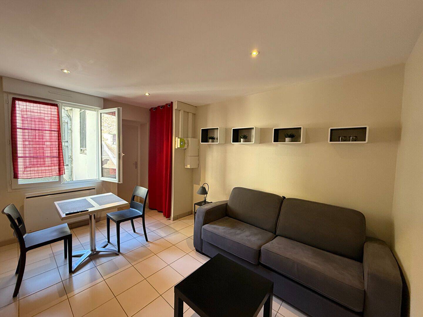 Appartement 1 pièce 16 m² · à Tours · 16,3 m² · 86 400 €
