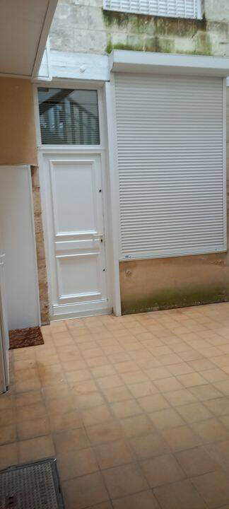 Appartement 1 pièce 18 m² · à La Rochelle · 18 m² · 570 €