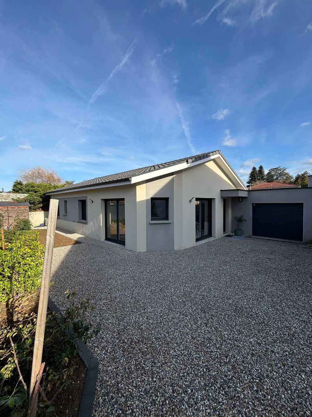 Maison 4 pièces 95 m² · à Meyzieu · 95 m² · 449 000 €